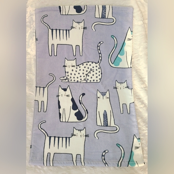 Artisan NY Home - Cartoon Cats Themed Novelty Bathroom Towel Set. - Picture 5 of 11